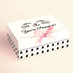 Alternative view of Luxury Catlovers Box