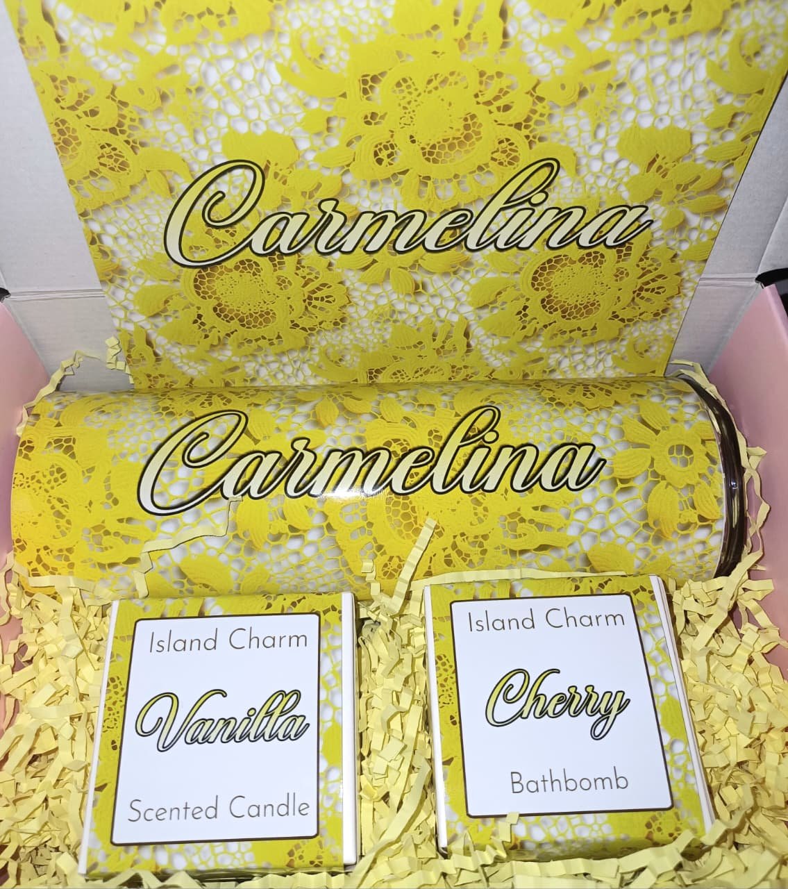 Yellow Lace Giftbox